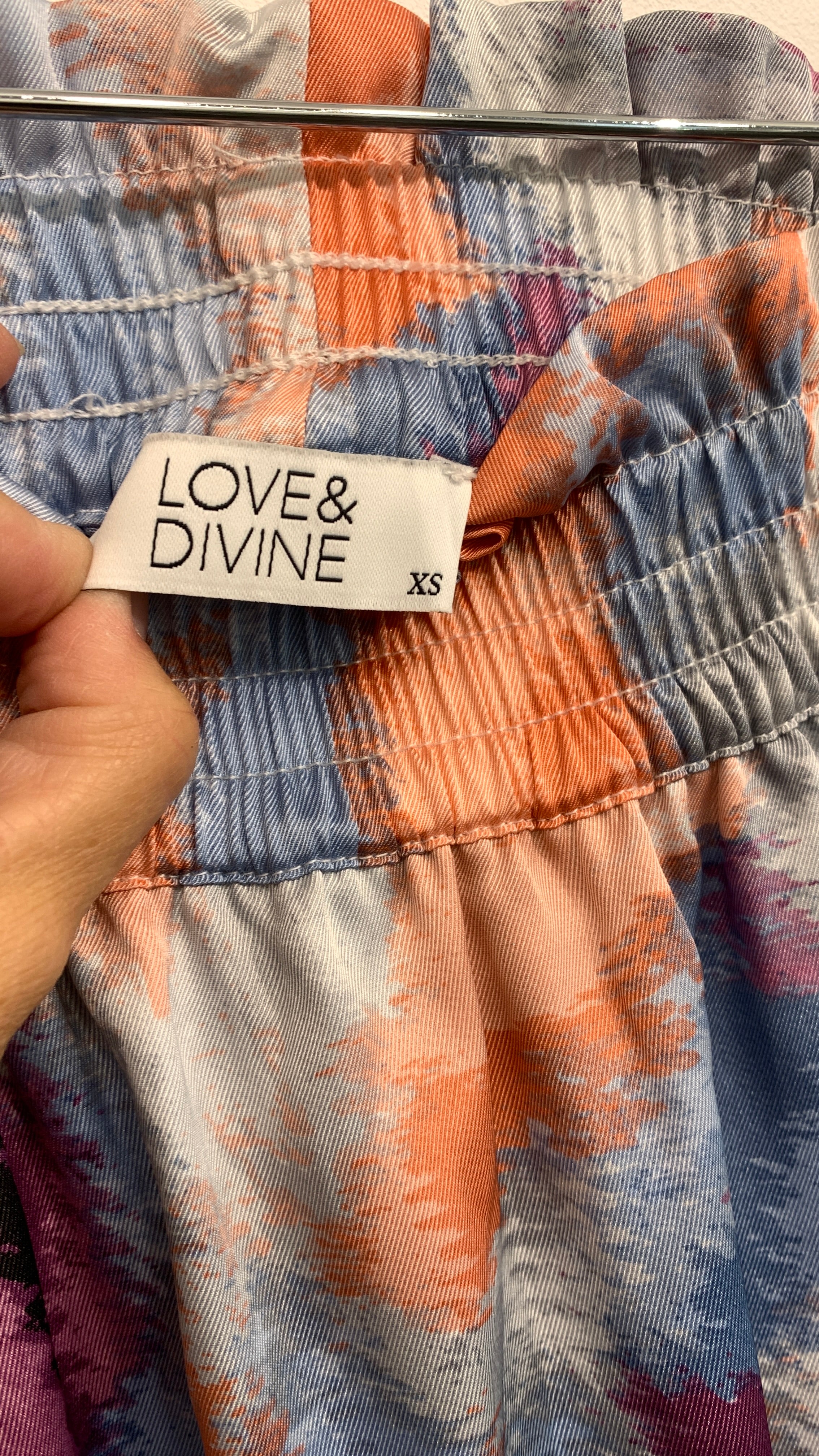 Love & Devine Nederdel